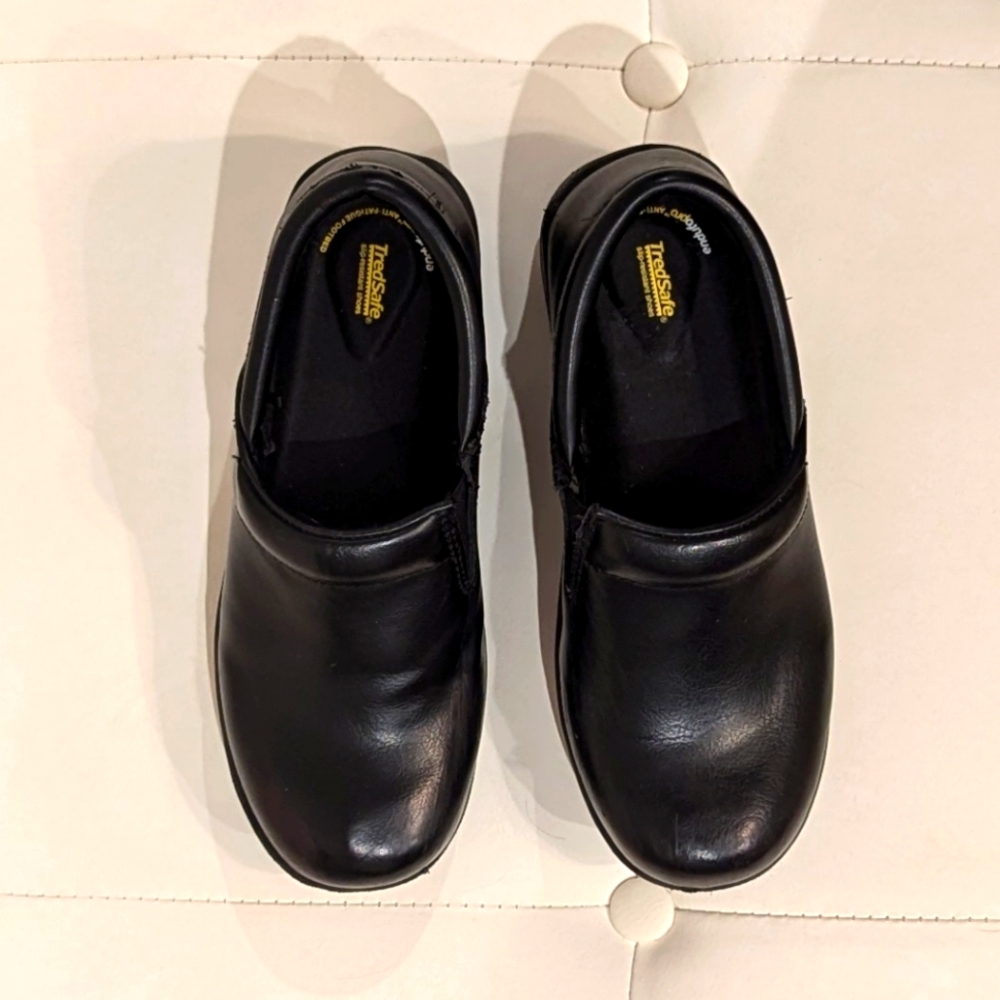 Tred Safe Leather clogs